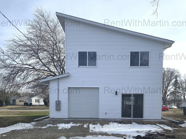 136 Janney Ave — Photo 17