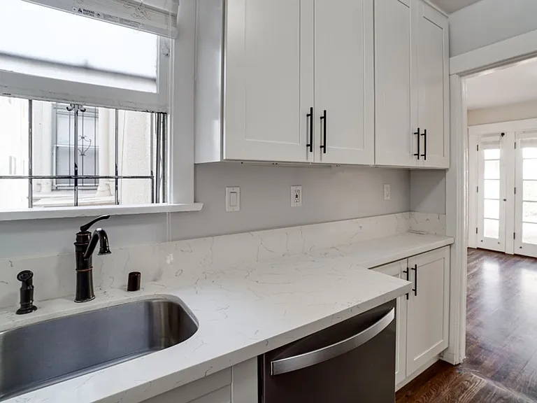 4260 Campus Ave — Photo 7