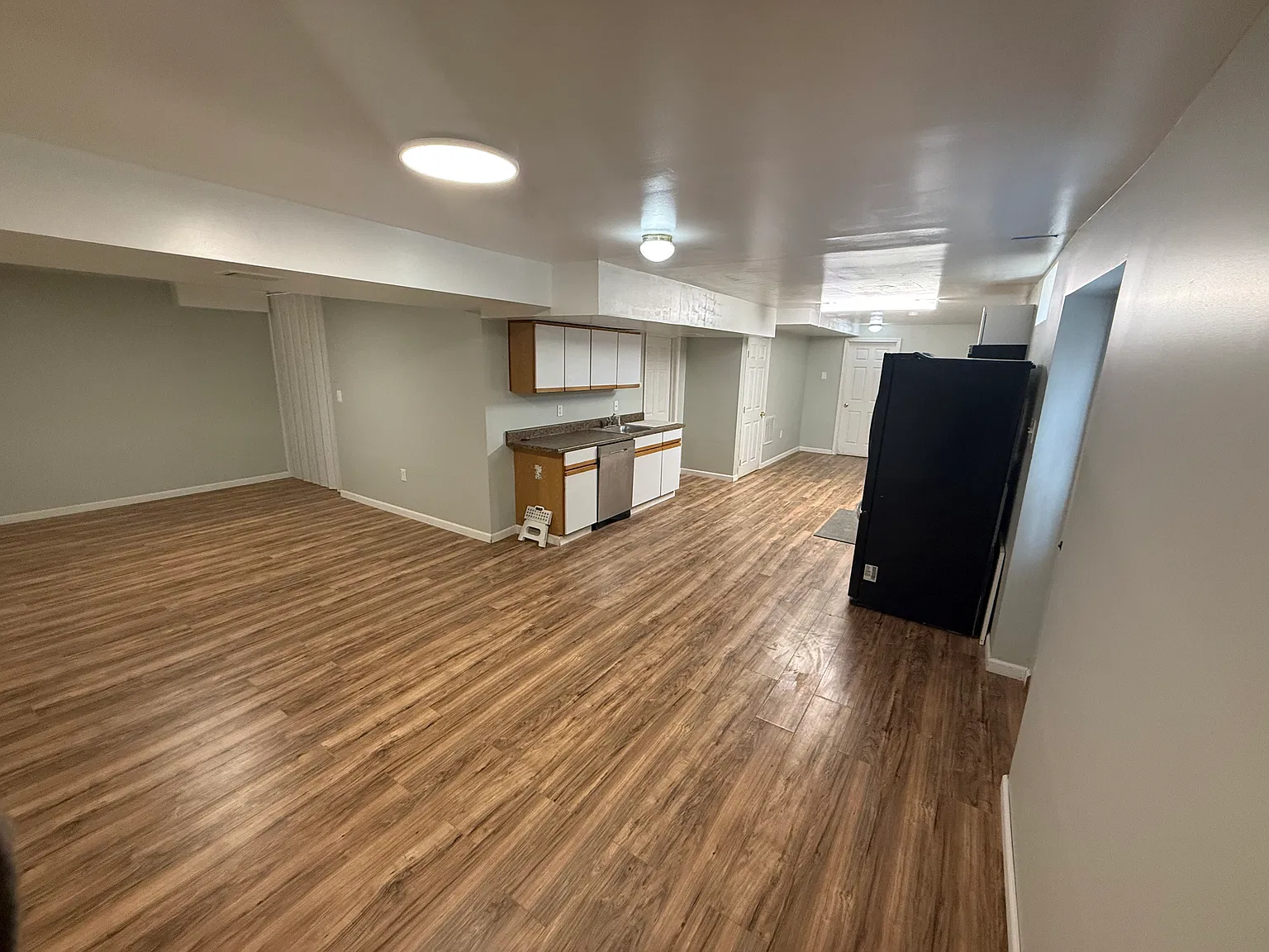 1 bed, 1100 sqft, $1,400 — Photo 1