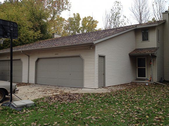 2nd image of 2041 Hilltop Dr