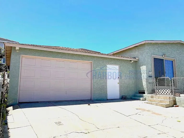 25719 Belle Porte Ave — Photo 17