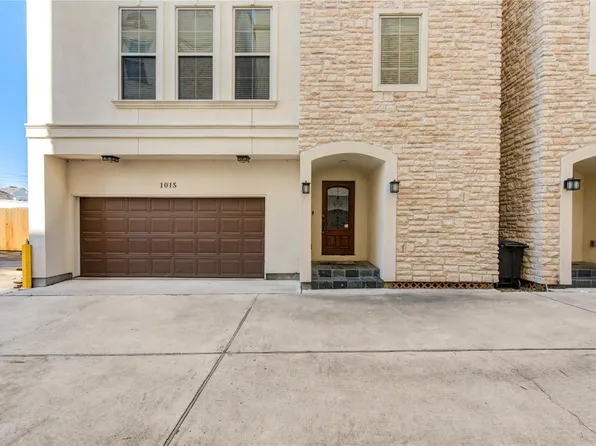 5226 Kiam St Unit 1015, Houston, TX 77007