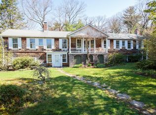 8 Hidden Rd, Weston, MA 02493