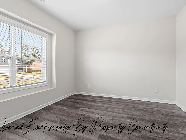 13 Spinney Ct — Photo 3