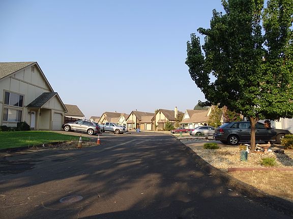 5th image of 5419 Oxford Dr