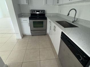 White House, North Miami, FL 33161