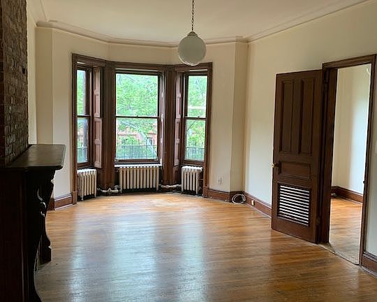 2nd image of 244 Garfield Pl APT 8