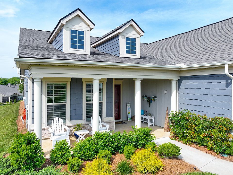 1st image of 1055 Sumner Grv
