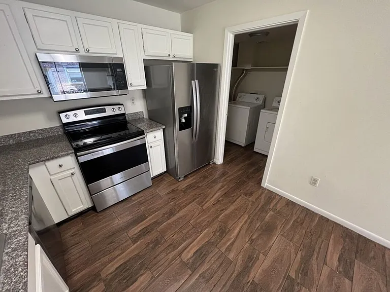 5268 Brightside View Dr — Photo 9