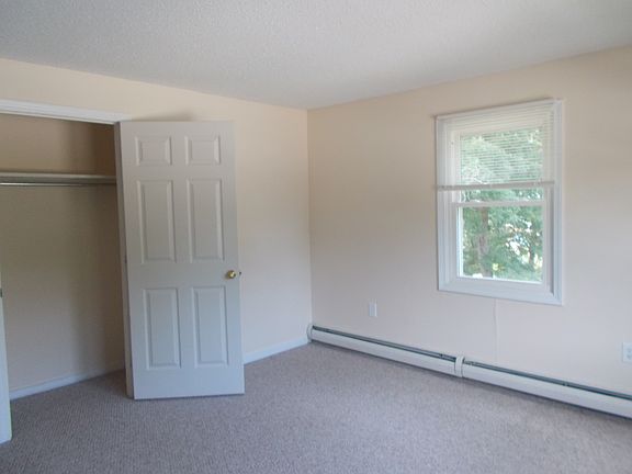 5th image of 12 Saint James Pl #1022