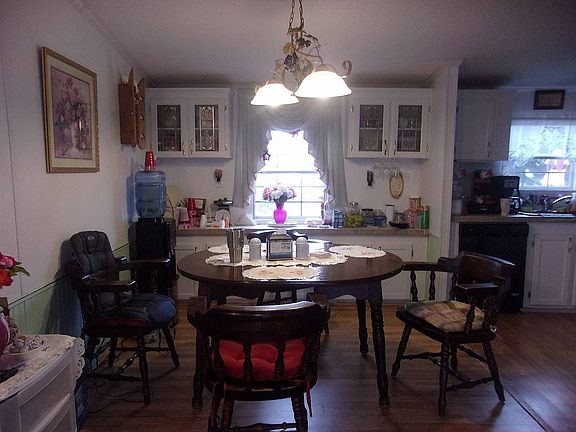 5th image of 29 Frederick Ave