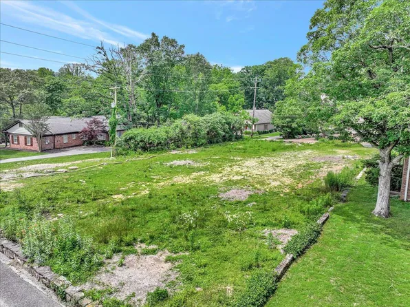 118 Fleetwood Dr, Lookout Mountain, TN 37350