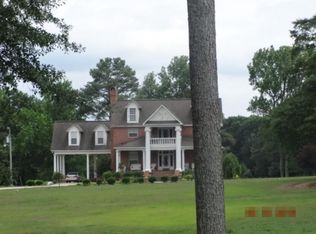 233 Racking Ln, Boaz, AL 35957