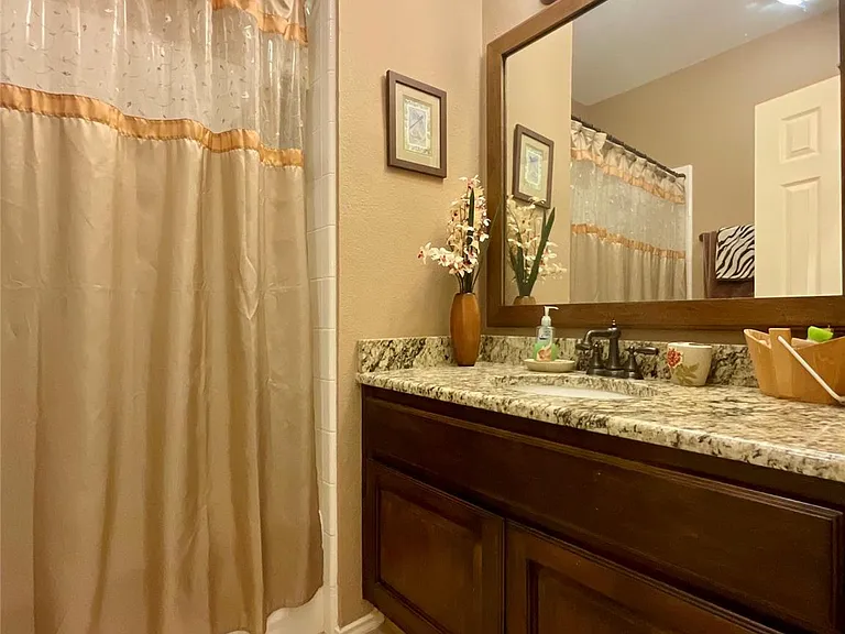 7008 Albacete Ln — Photo 8