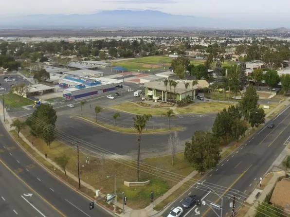 1717 Via Del Rio #2, Corona, CA 92882