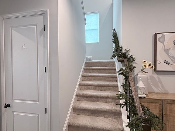 5th image of 3022 Cambridge Mill St