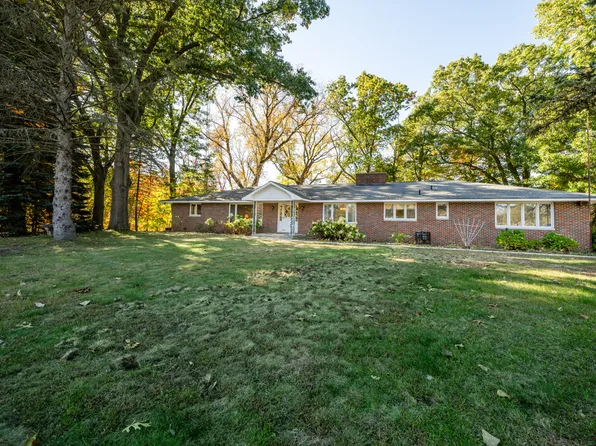 4316 Scottdale Rd, Saint Joseph, MI 49085