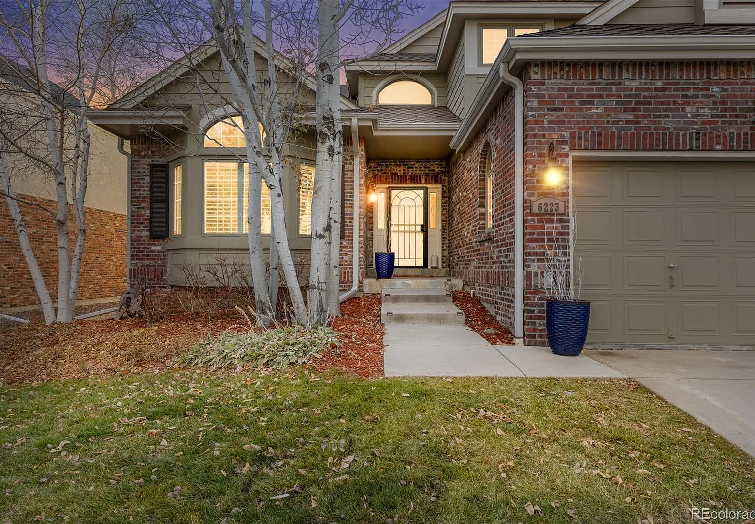 5 bed, 4.0 bath, 4394 sqft, $5,500 — Photo 3