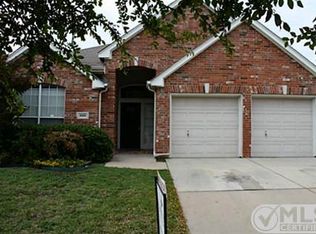 8000 Hosta Way, Fort Worth, TX 76123