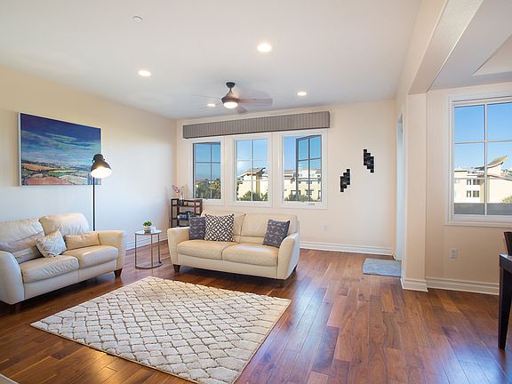 3rd image of 6241 Crescent Park W Unit 410