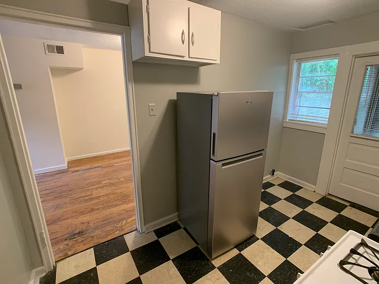1615 Valley Ave — Photo 40