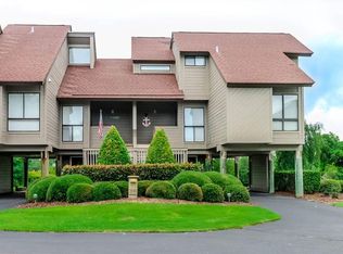 66 Lake View Cir UNIT 105, Pawleys Island, SC 29585