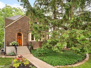 2329 Thayer St, Evanston, IL