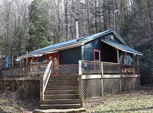 3050 Snake Rd, Rowlesburg, WV 26425