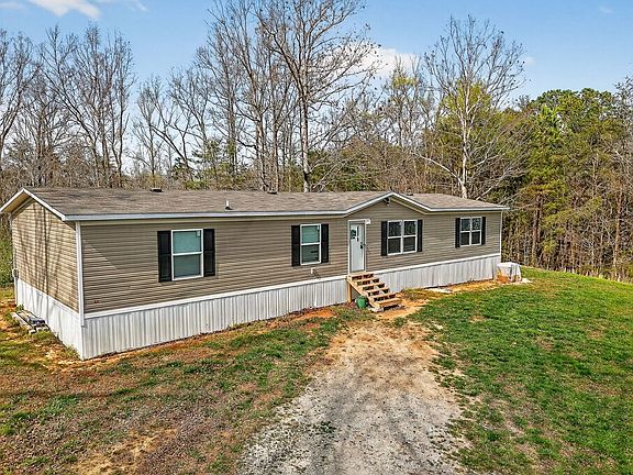 2nd image of 550 N Center Point Acres