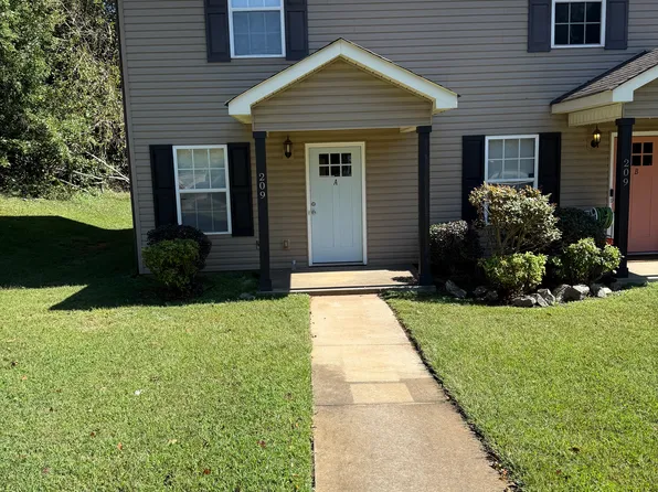 209 Jones Ave #A, Greer, SC 29650
