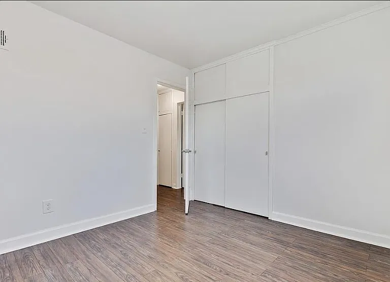 6371 Edsall Rd — Photo 16