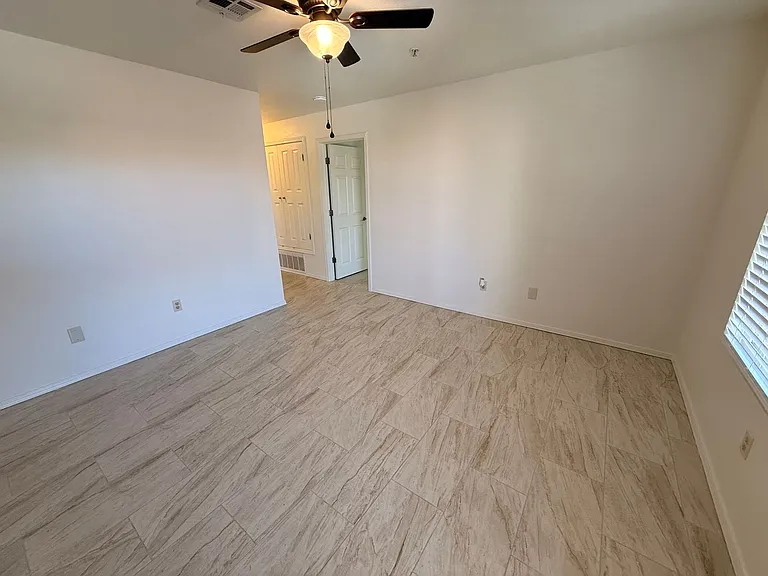 2300 Stern Dr #206 — Photo 12