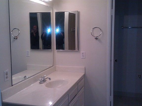 5th image of 5334 Lindley Ave Unit 130