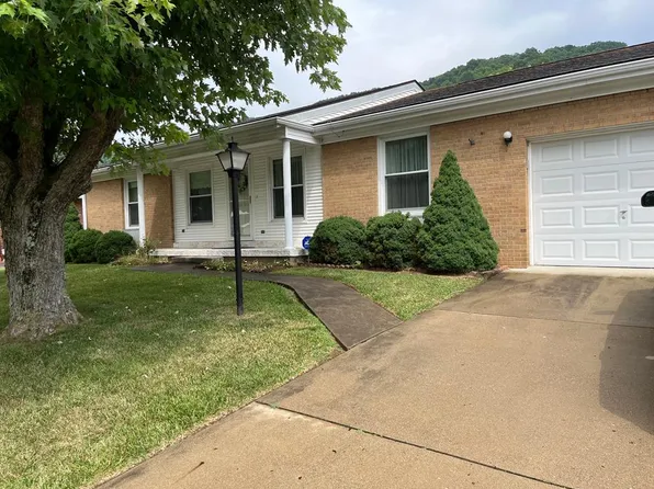 86 Sun Valley, Glen Dale, WV 26038