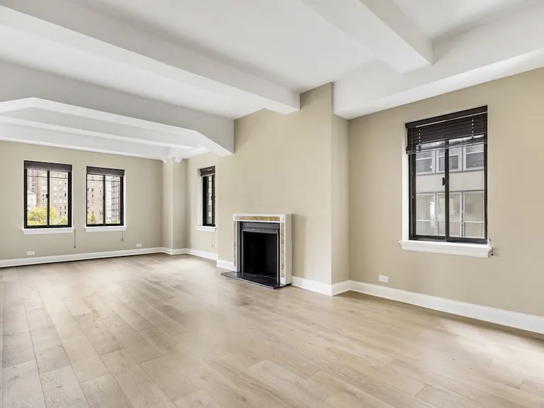 222 Rittenhouse — Photo 23