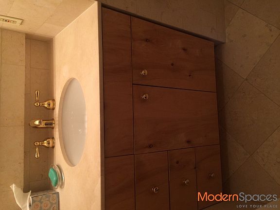 5th image of 31-85 Crescent St APT 202