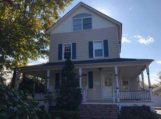 40 Franklin St, Amityville, NY 11701