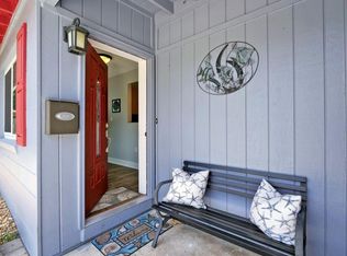 1832 Penman Rd, Jacksonville Beach, FL 32250