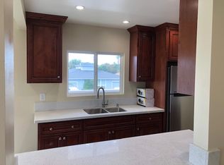 626 Empire Ave, Ventura, CA 93003