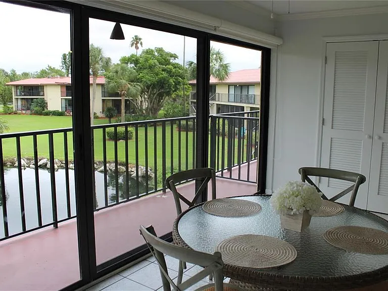 6472 Seagull Dr #306 — Photo 26