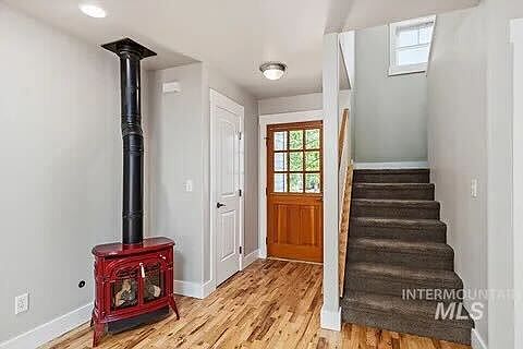 5th image of 829 W Rollins St