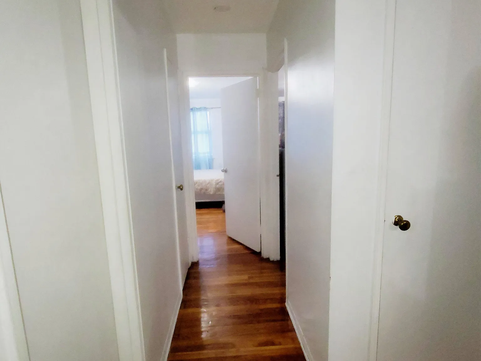 E 108th St, Brooklyn — Photo 3