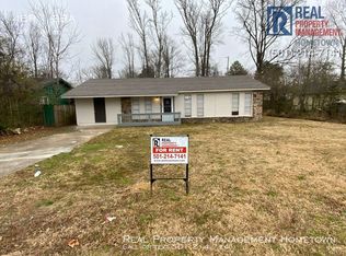 1321 Ray Rd, Jacksonville, AR 72076