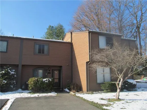 3 E Adrian Ct, Cortlandt Manor, NY 10567