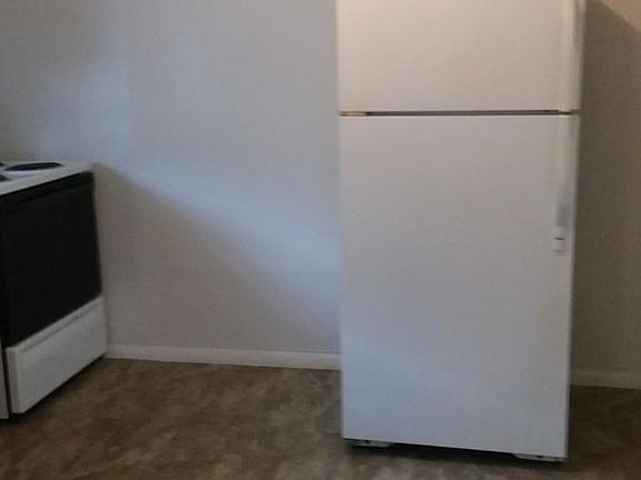 5th image of 301 69th St SE APT C