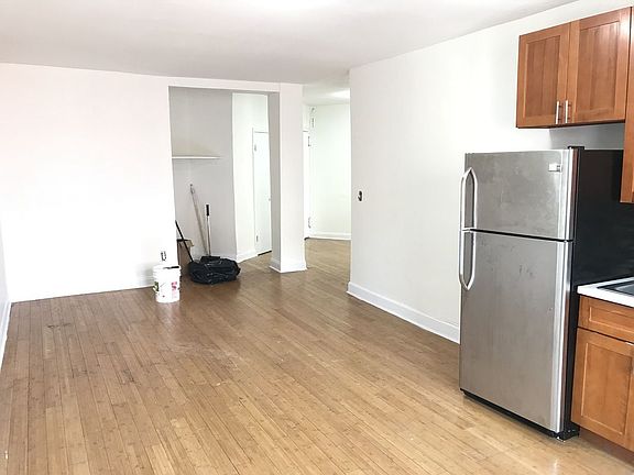 3rd image of 55 Linden Blvd APT 5S