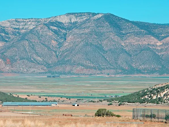 6 E Hollow Rd, Spring City, UT 84662
