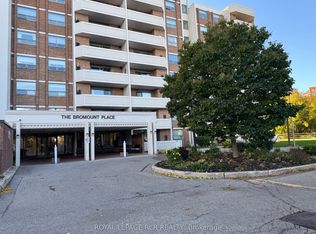 8 Fead St #300, Orangeville, ON L9W3X4