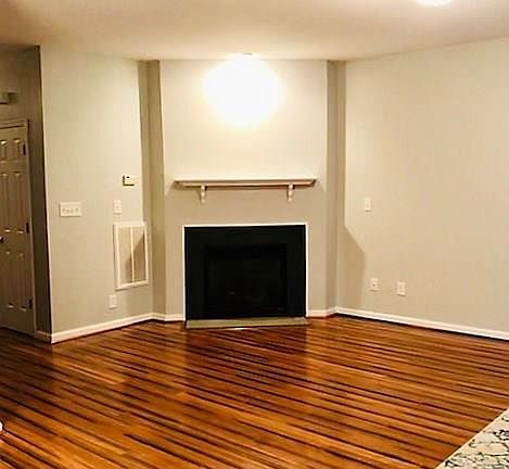 3rd image of 4495 Pleasant View Dr #4495