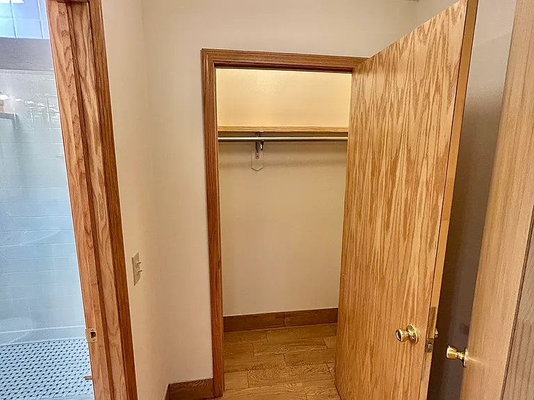 531 W Deming Place — Photo 43
